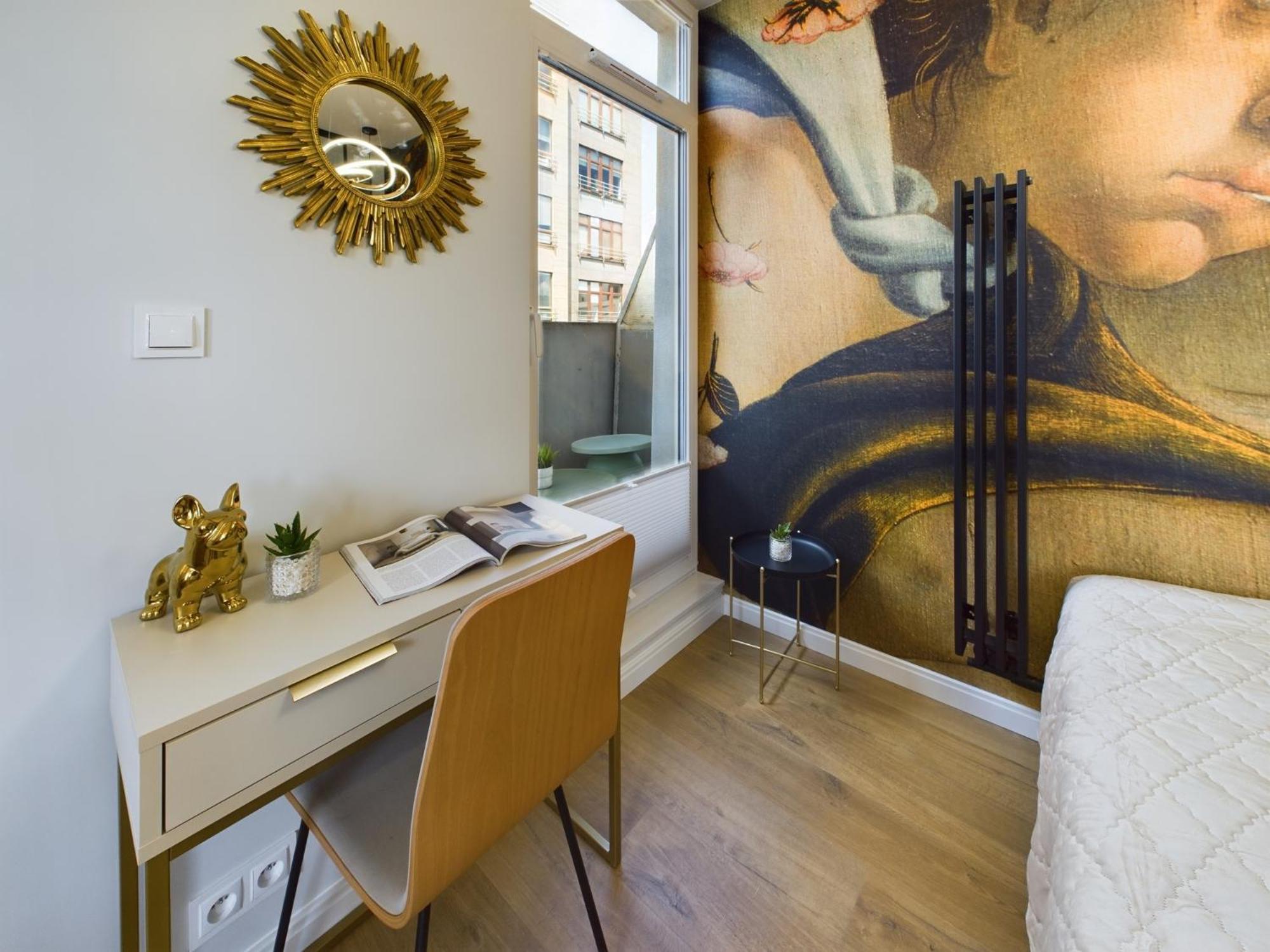 City Center Apartments Hoza By Noclegi Renters Warsawa Bagian luar foto