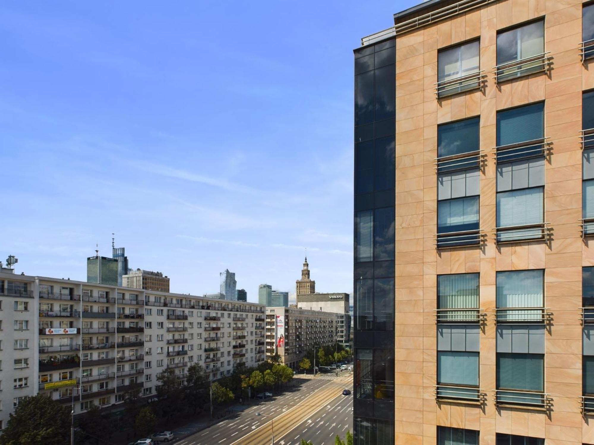 City Center Apartments Hoza By Noclegi Renters Warsawa Bagian luar foto