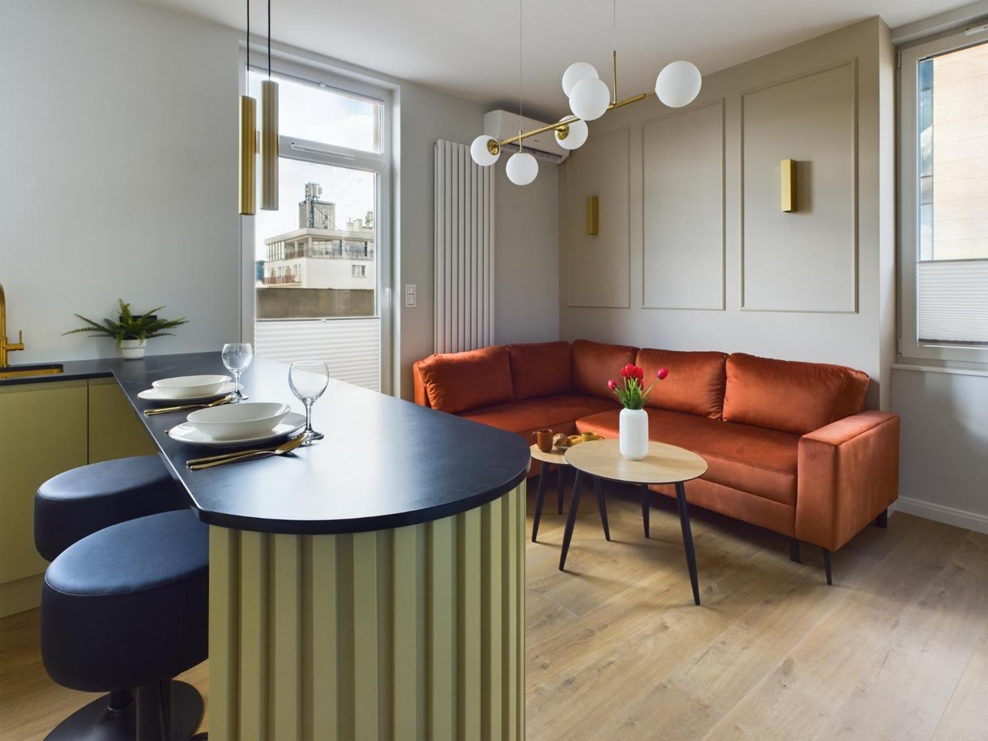 City Center Apartments Hoza By Noclegi Renters Warsawa Bagian luar foto