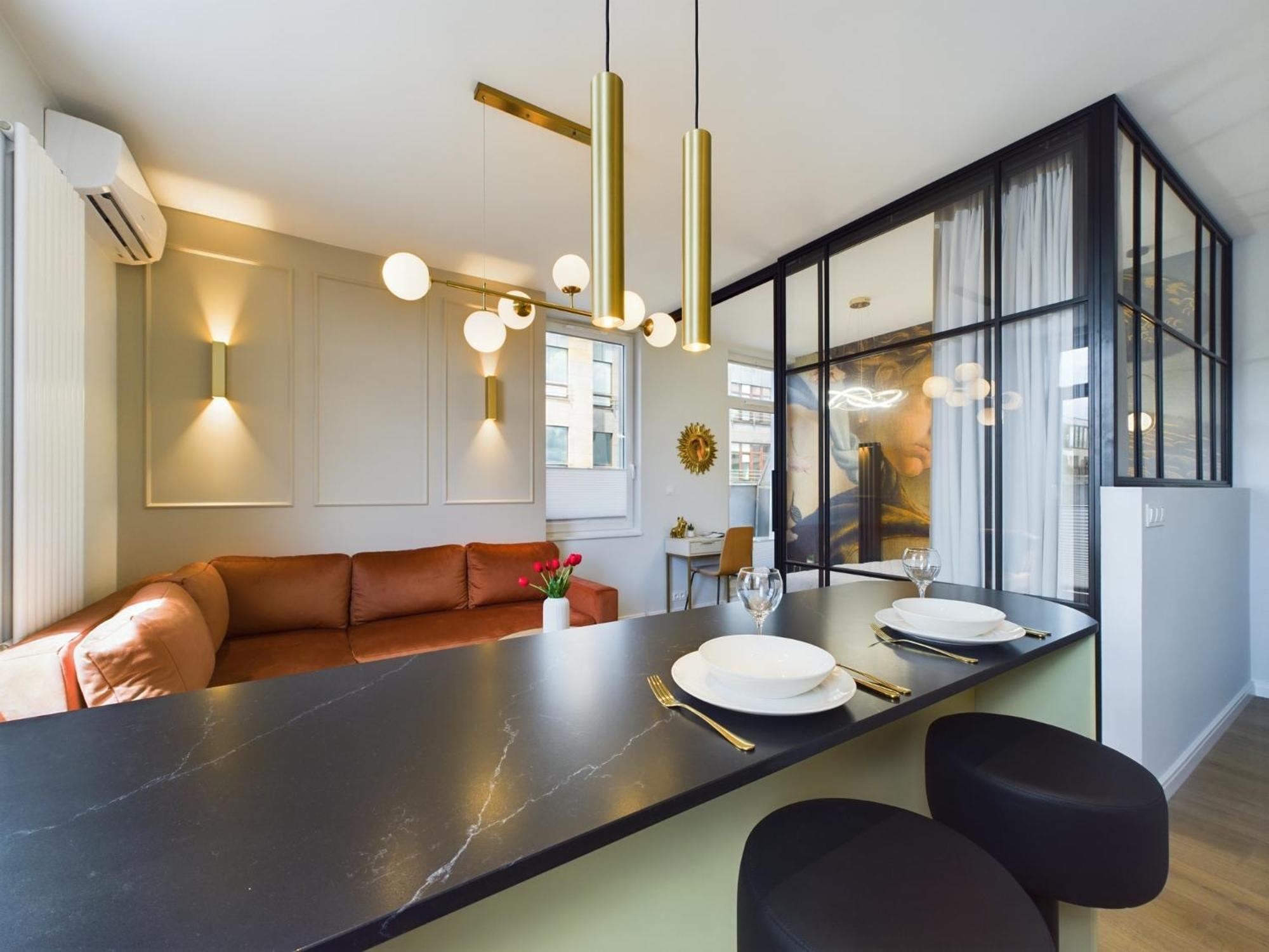 City Center Apartments Hoza By Noclegi Renters Warsawa Bagian luar foto