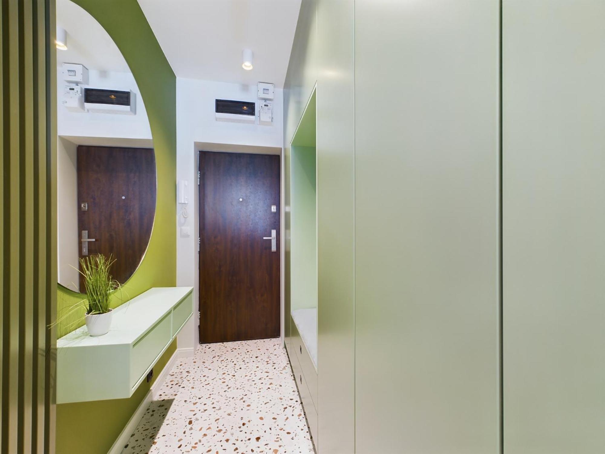 City Center Apartments Hoza By Noclegi Renters Warsawa Bagian luar foto